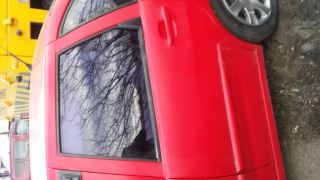 volkswagen polo classic 2001 dürbün gögüslü araçtan sökme orjinal çıkma kırmızı renk sol arka kapı 